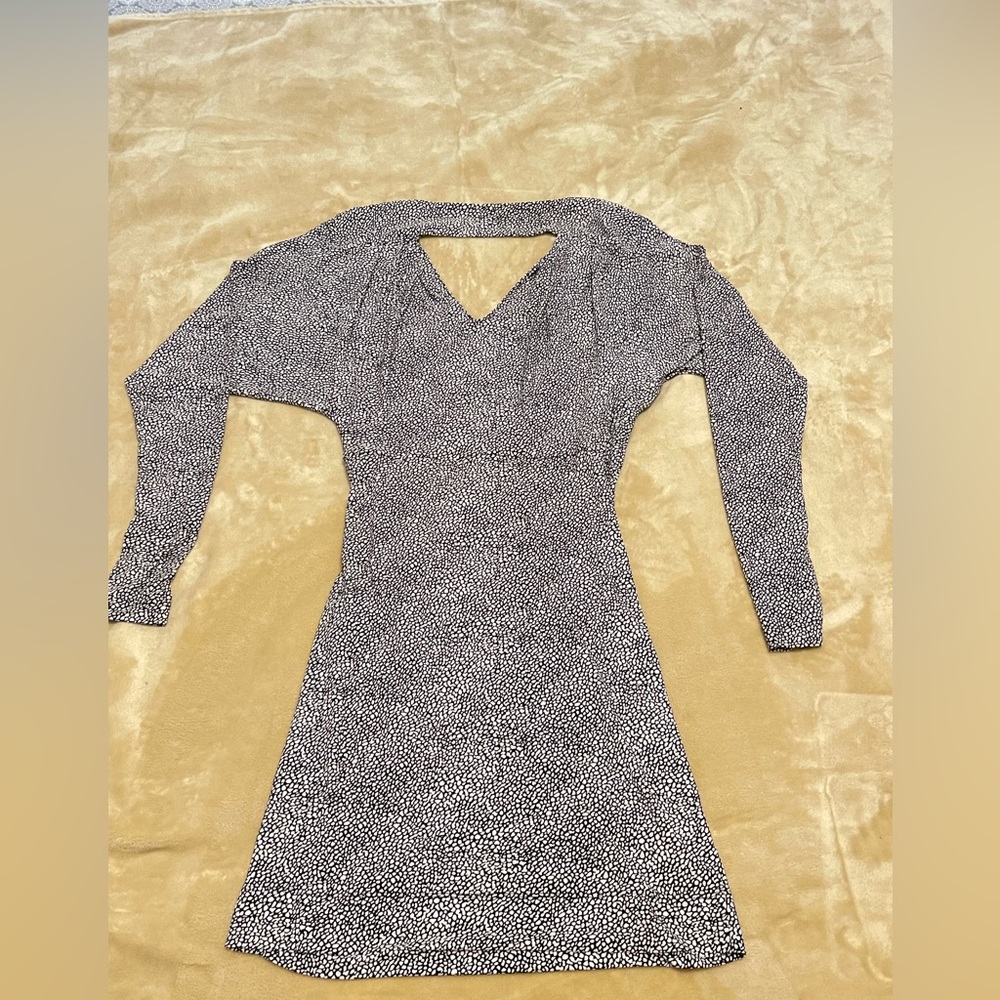 Bcbgeneration Wrap Front Open Back Long Sleeve Dr… - image 2